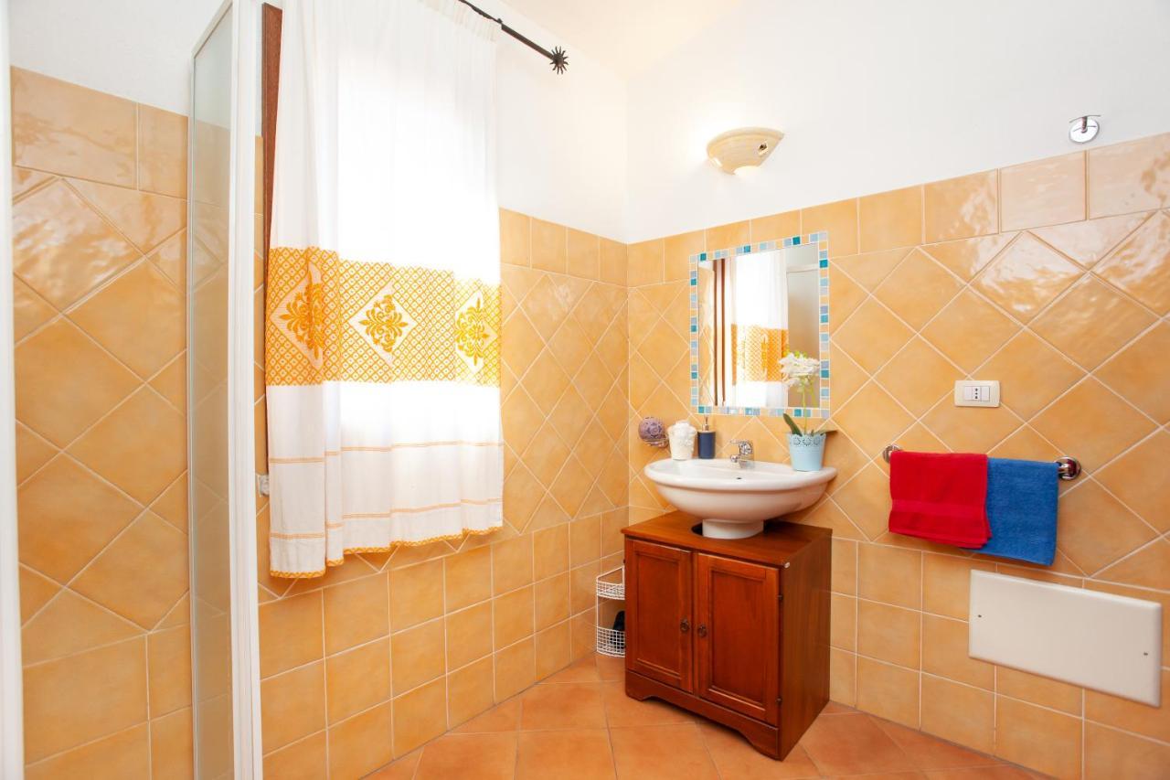 Villa Albamaranto à San Teodoro  Extérieur photo